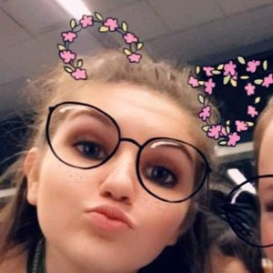 Meet your Posher, Mackenzie